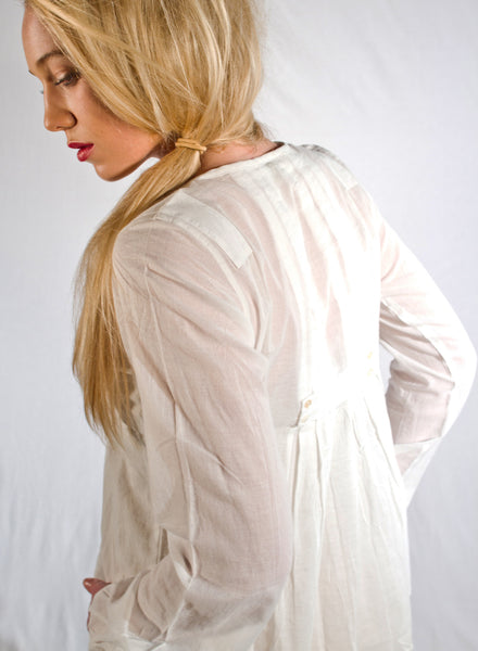 April Top, woven women's organic cotton blouse. Fair-trade made.