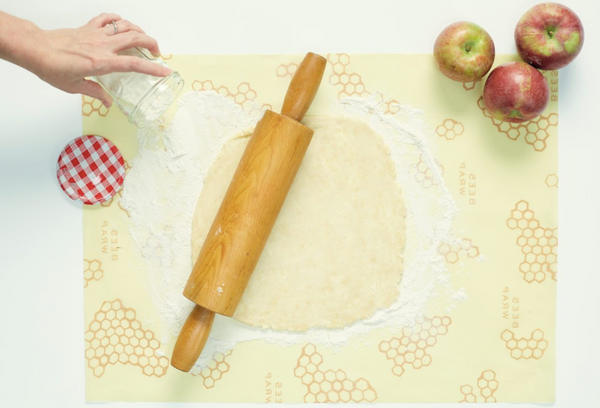Bee's Wrap Sustainable Bread Wrap - Honeycomb Print
