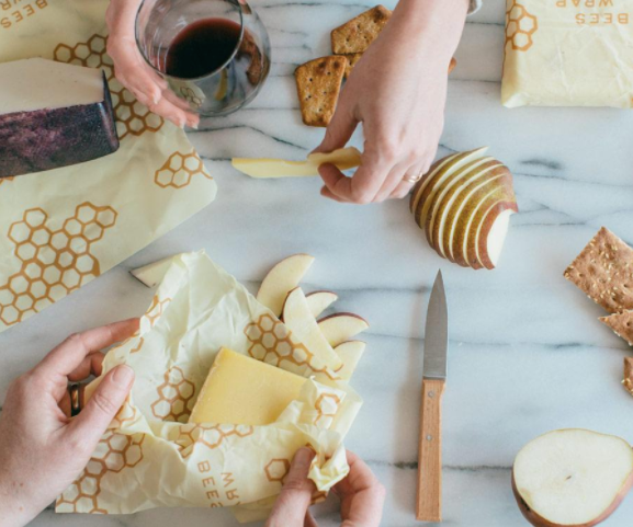 Bee's Wrap 3-pack Medium Sustainable Wraps ("Cheese" Wraps) - Honeycomb Print