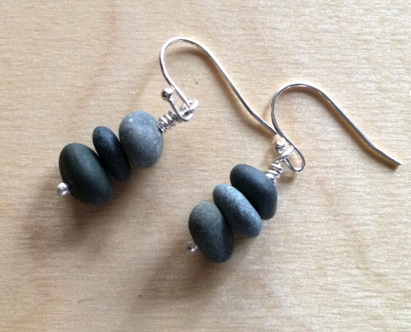 Tiny pebble stack earrings , sustainable jewelry