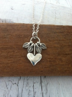 Silver Heart Necklace with moving leaves - sustainable jewelry